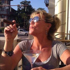 Meet your Posher, Colleen